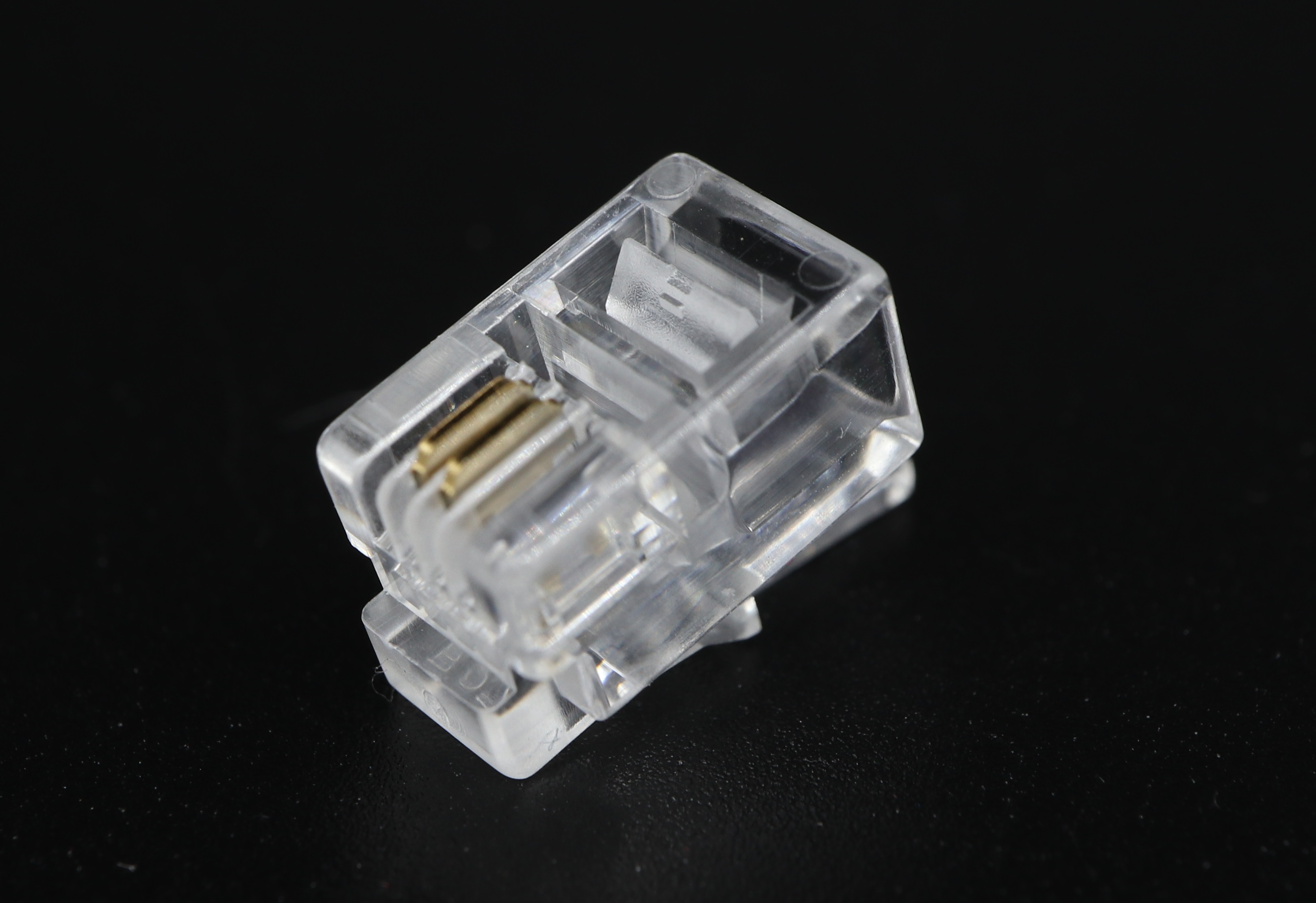 P4-003 - Modular plugs